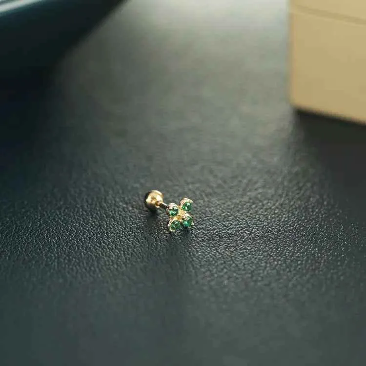 925 Sterling Silver Stud Earrings Charm Jewelry - Green Zircon Flower - Xm241