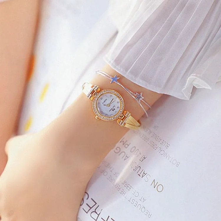 BEE SISTER Women's Fine Fashion Premium Quality Round Dial Stainless Steel Watch