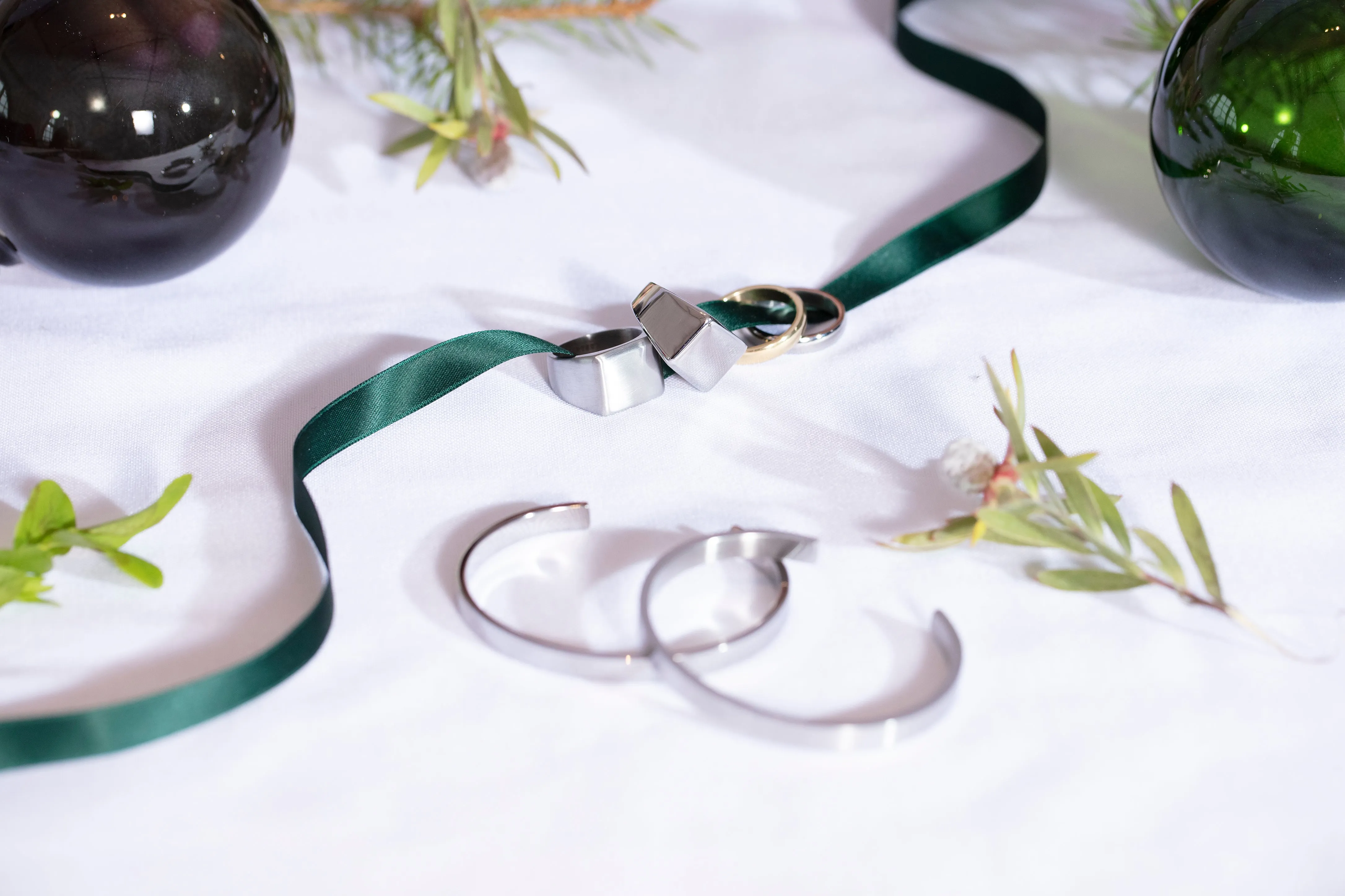 Cary Bangle Steel