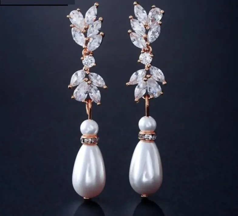 Dainty Cubic Zirconia Water Drop Crystal Dangle Bridal Earrings