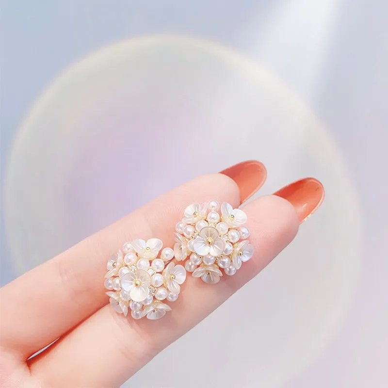 Flower Cluster Elegant Earrings Temperament Exquisite Glamour Romantic Earrings