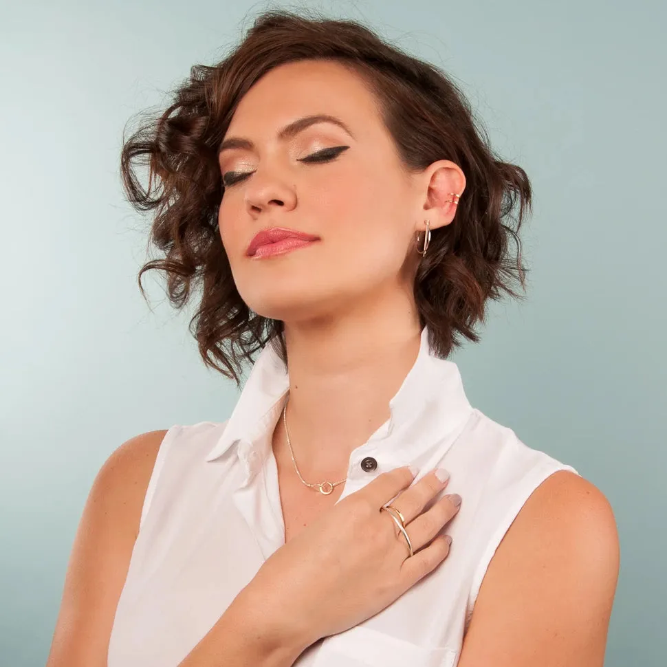 NEPTUNE CLASP NECKLACE