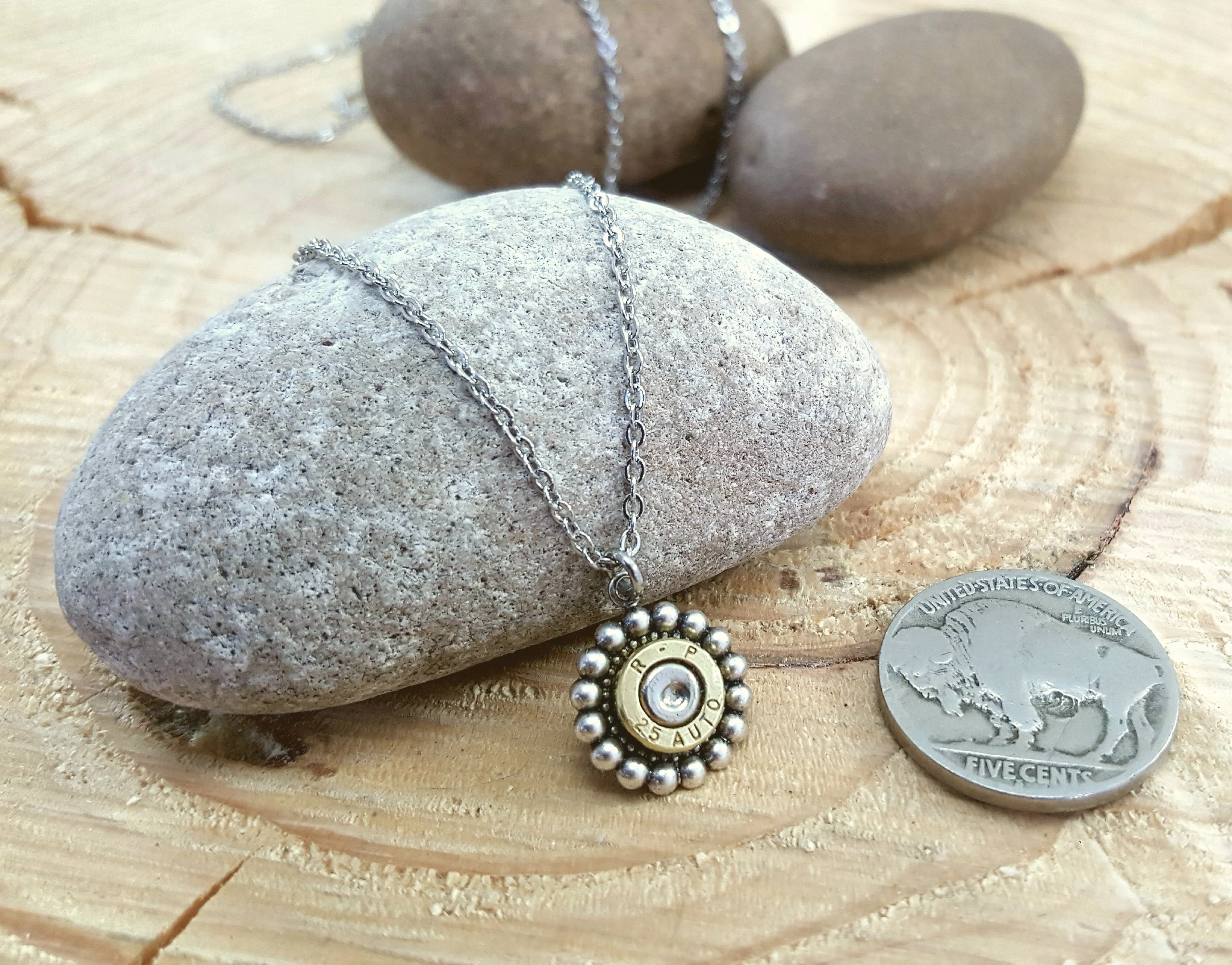 Petite Round Beaded Bezel Bullet Necklace - 25 Auto