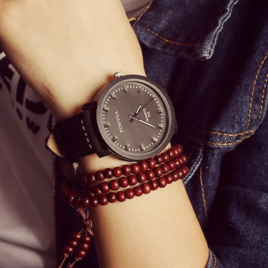 Rosivga Grande Men's Black Leather Strap Watch (Black face)