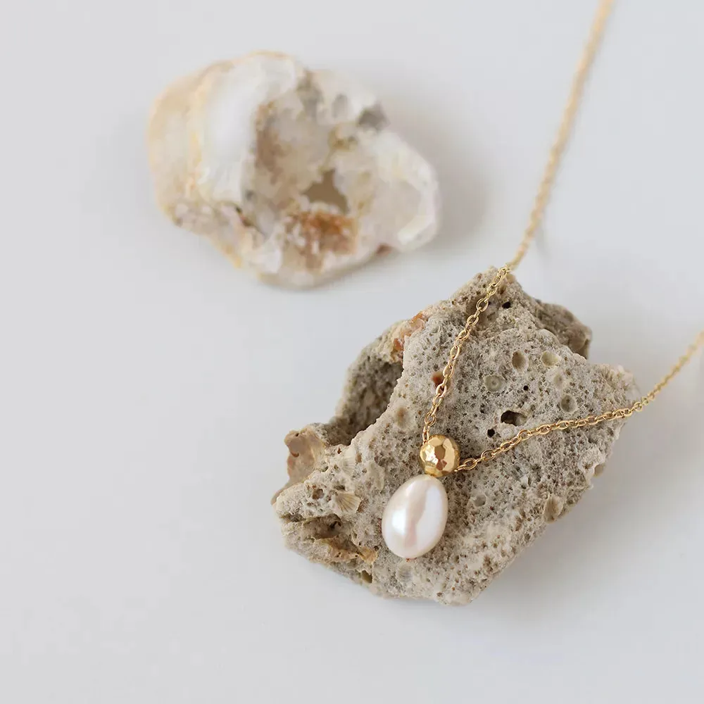 Vintage Freshwater Pearl necklace